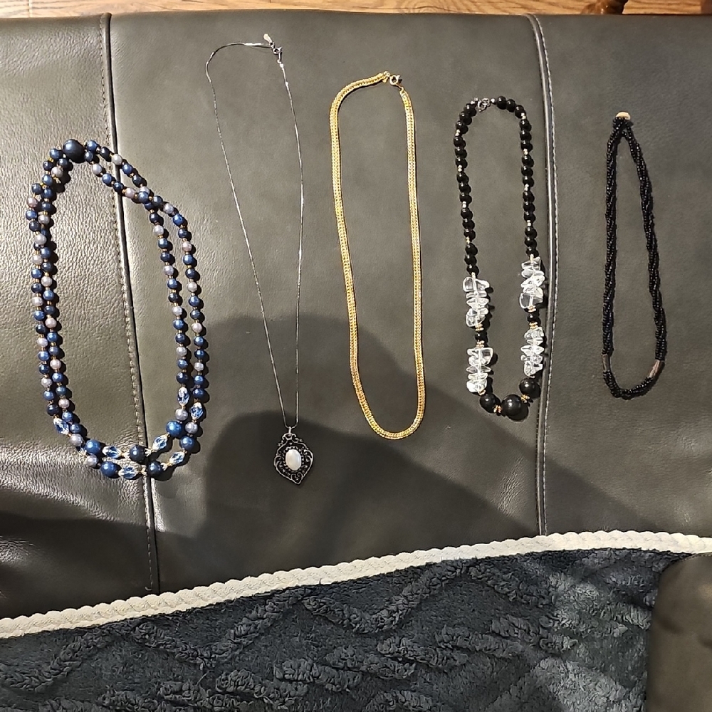 Elegant Black and Blue Beaded Necklace